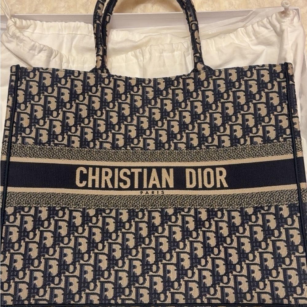 Dior Oblique Canvas Tote in Navy and Beige